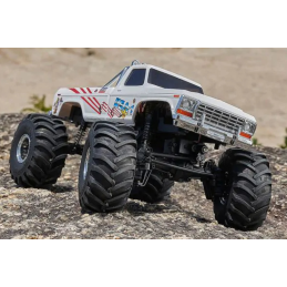 RC Auto`s - FMS FCX24 Smasher Monster truck RTR - Wit